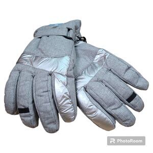 NWT FROSTLINE Essentials Womens One Size Gray Silver 3M Thinsulate Snow …